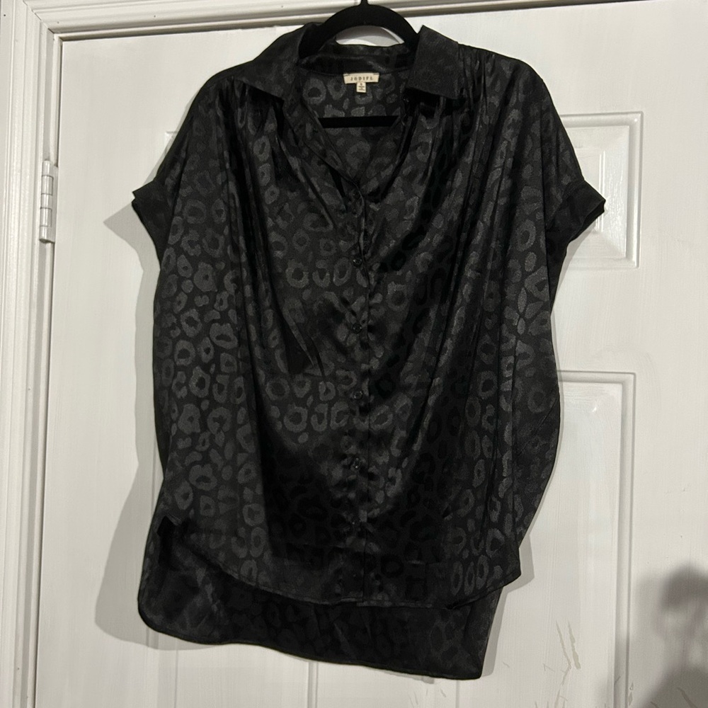 Satin leopard blouse